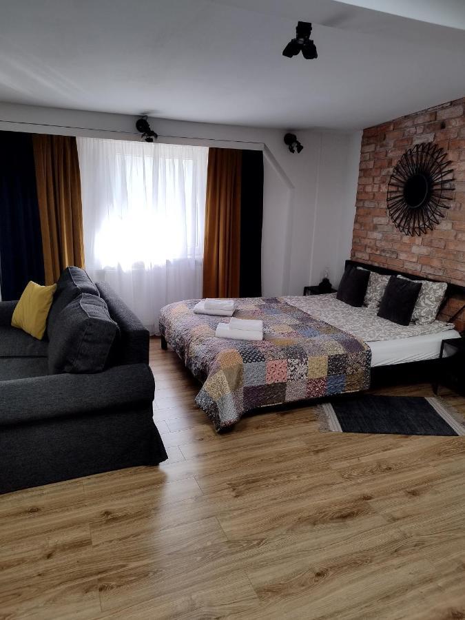 Apartament Ko-Piernika W Toruniu, W Sercu Torunskiej Starowki Exterior photo